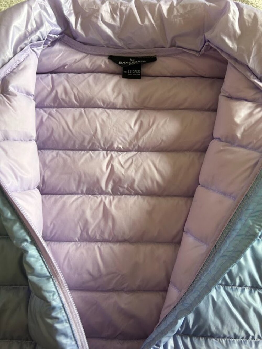 New! Beautiful Eddie Bauer Kids Down Packable Jacket - Picture 13 of 16